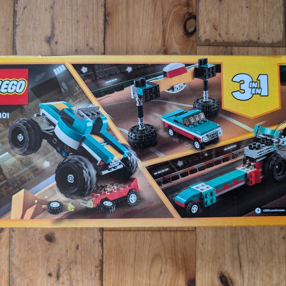 LEGO 31101 Creator 3in1 Monster Truck - Blue and White - Picture 2 of 3